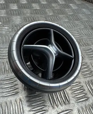 Mercedes-Benz CLA C117 X117 W117 Dash center air vent grill A1178300354 093213100D