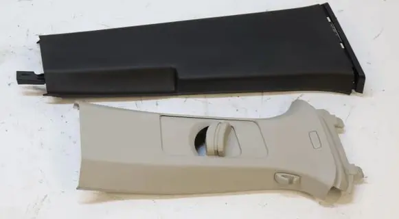 Volkswagen Touran III Other sill/pillar trim element 5TA867292
