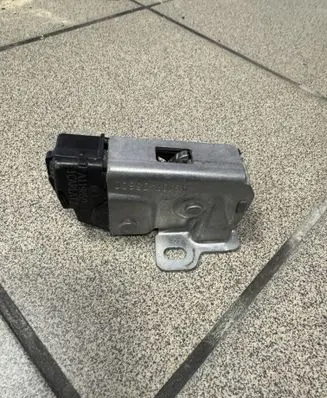 Mercedes-Benz Sprinter W907 W910 Tailgate/trunk/boot lock/catch/latch A9107405800 A119859 244618