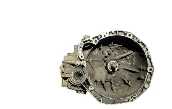 Renault Megane II Manual 6 speed gearbox 8200128325 8200370824