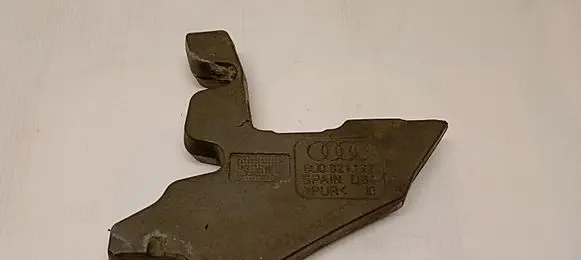 Audi Q3 8U Fender foam support/seal 8U0821197
