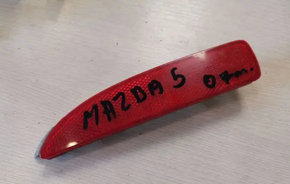 Mazda 5 Rear tail light reflector P3945A