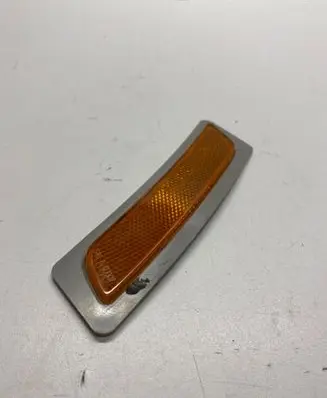 BMW 5 F10 F11 Front reflector 7342094