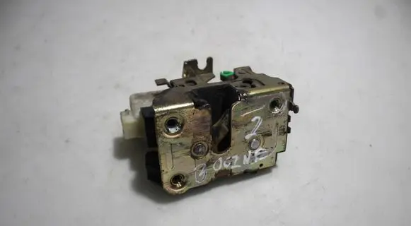 Renault Kangoo I Sliding door lock 