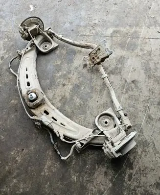 Mercedes-Benz B W245 Rear axle beam a1693500100