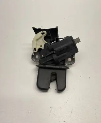 Audi A4 S4 B8 8K Tailgate/trunk/boot lock/catch/latch 4F5827505D