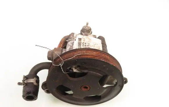 Mazda 323 F Power steering pump B26K32650B