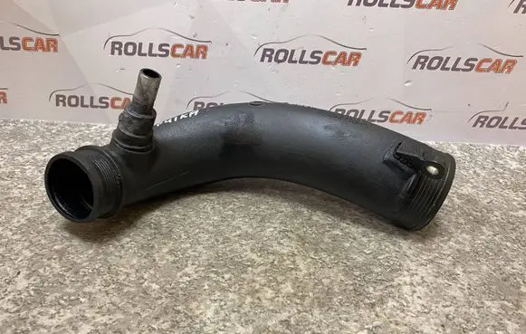 Volvo S60 Air intake hose/pipe 30714480