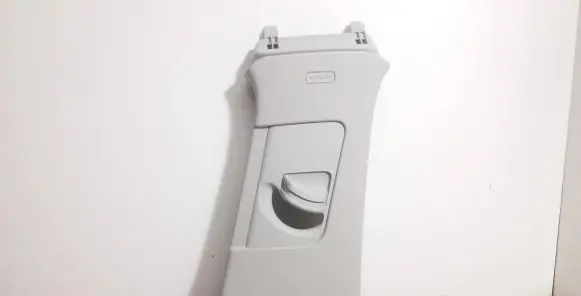 Audi Q3 F3 (B) pillar trim (top) 83F867244