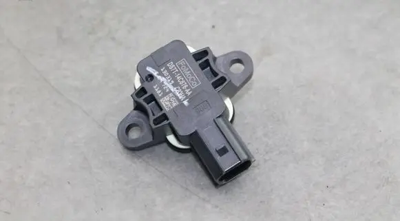 Ford Fusion II Airbag deployment crash/impact sensor DS7T14C676AA