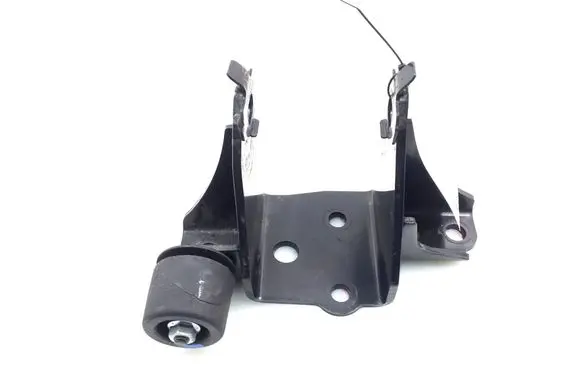 Toyota RAV 4 (XA40) Engine mounting bracket 1232553020