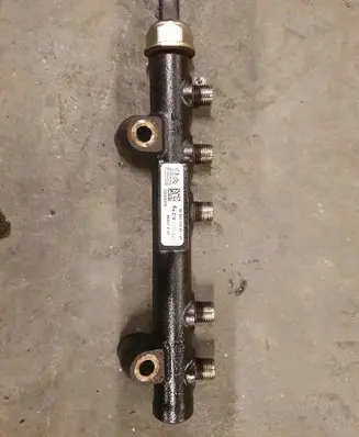 Peugeot Partner Fuel main line pipe 9685297580