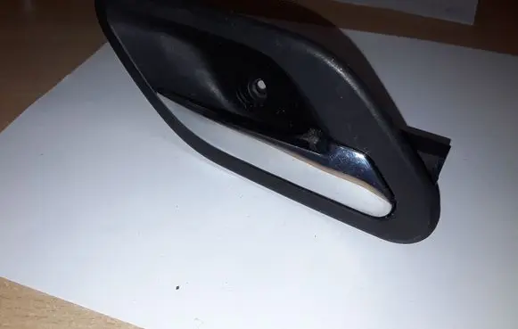 BMW 5 E39 Front door interior handle 7032926