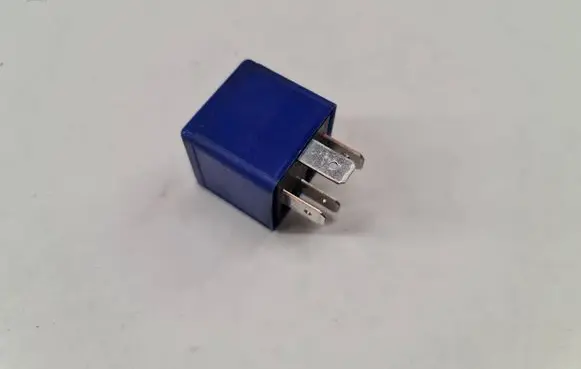 Opel Zafira A Other relay 24432614