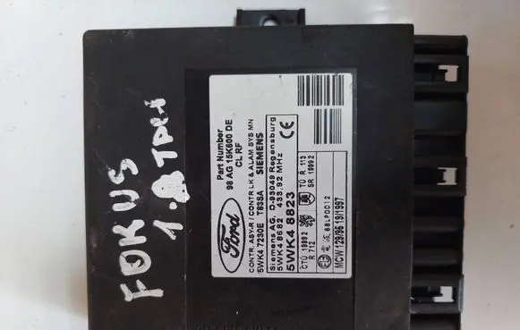 Ford Focus Comfort/convenience module 98AG15K600DB 5WK47230E 5WK48823