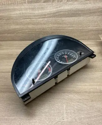 Ford Mondeo Mk III Speedometer (instrument cluster) 1S7F108412
