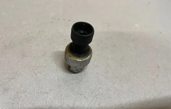 Air conditioning (A/C) pressure sensor
