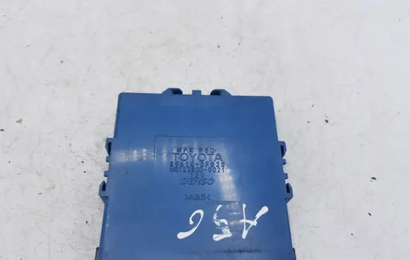 Toyota Corolla Verso AR10 Combustion control unit/module 896180F020 MB1238009021
