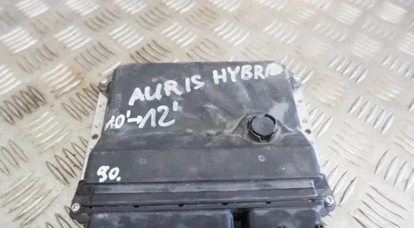 Toyota Auris 150 Engine control unit/module 896610Z250
