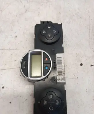 Renault Scenic II - Grand scenic II Climate control unit N101820