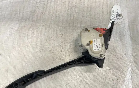 Volvo XC90 Accelerator throttle pedal 30748753 6PV00853728