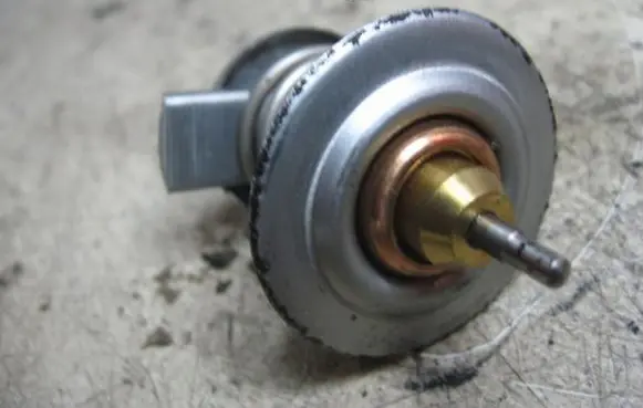 Opel Zafira A Thermostat 