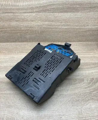 Renault Scenic I Central body control module 8200029342A S108502610C