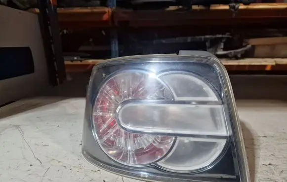 Mazda CX-7 Rear/tail lights EG2151150