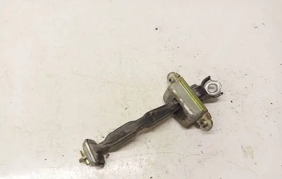 Nissan X-Trail T30 Rear door check strap stopper 
