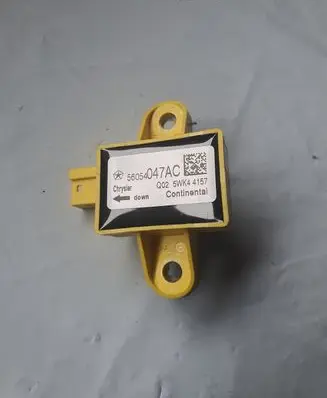 Chrysler Town & Country V Airbag deployment crash/impact sensor 56054047AC