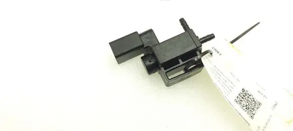 Audi A4 S4 B8 8K Turbo solenoid valve 037906283C