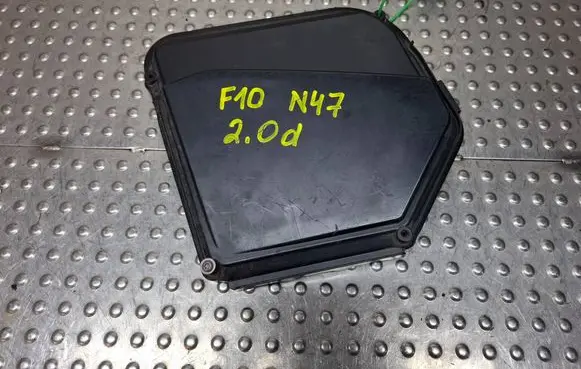 BMW 7 F01 F02 F03 F04 Fuse box cover S26371775 7555151