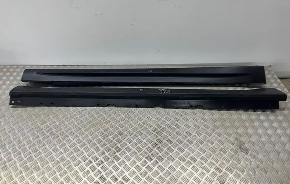 Alfa Romeo Stelvio Sill