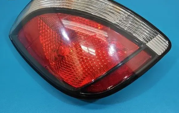 KIA Rio Rear/tail lights 924011G2 IMPRK1570572