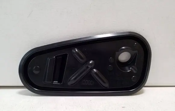 Audi A5 Other front door trim element 8W8837915