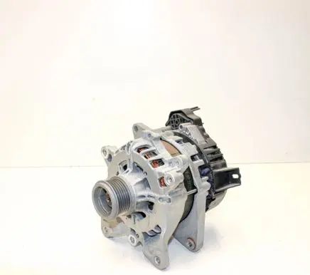 Nissan Qashqai J12 Generator/alternator IST50S064