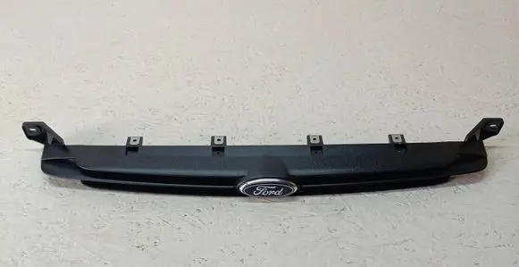 Ford Escort Front grill 95AB8200AE