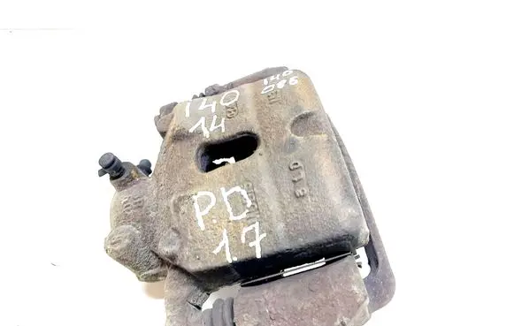 Hyundai i40 Front brake caliper