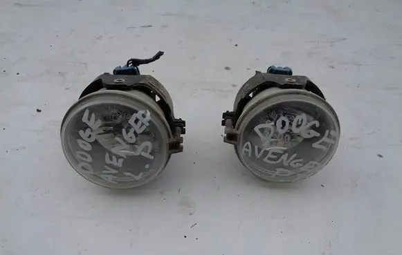 Dodge Avenger Front fog light