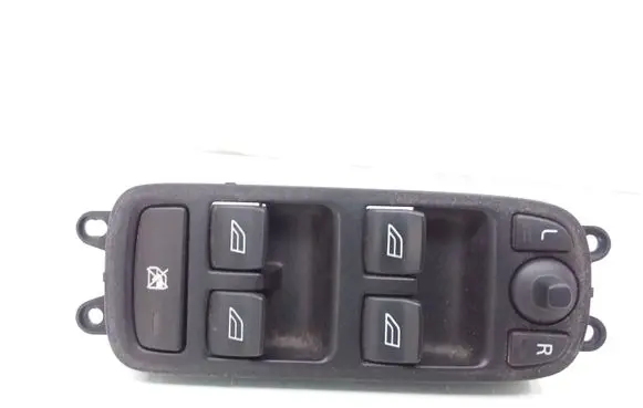 Volvo V50 Electric window control switch 30710788 03451120