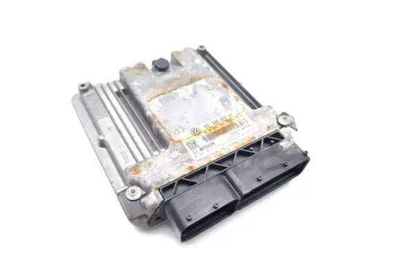 Volkswagen Tiguan Engine control unit/module 03L906022HM 0281015236 1039S27787
