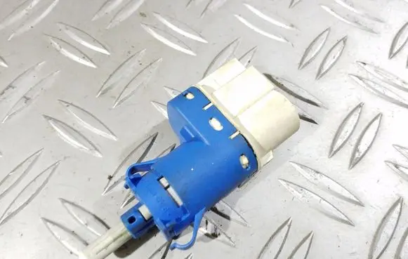 Brake pedal sensor switch