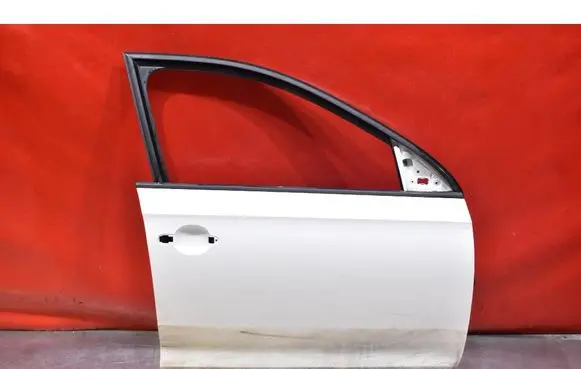 Seat Toledo I (1L) Front door