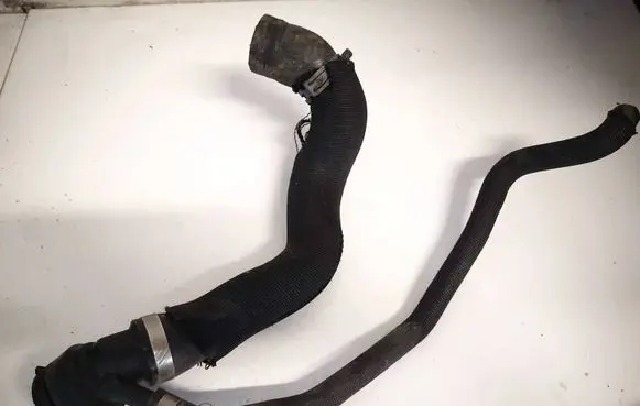Audi A4 S4 B6 8E 8H Engine coolant pipe/hose