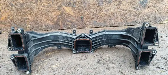 Subaru Outback Intake manifold ALB4C 626910