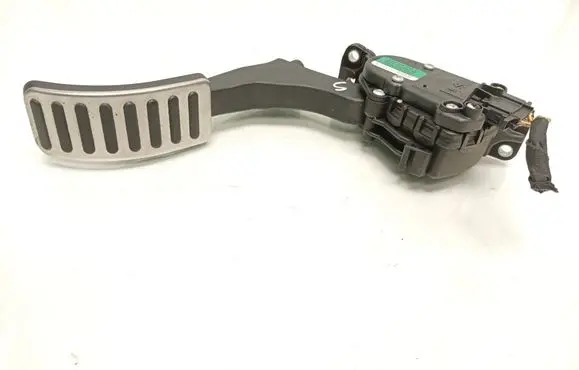 Skoda Rapid (NH) Accelerator throttle pedal 6Q1721503M