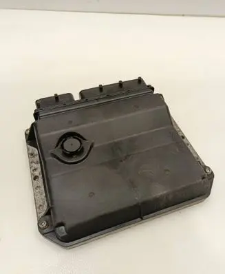 Toyota Yaris Engine control unit/module 896610D310 MB275100274