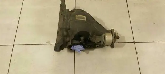 Mercedes-Benz CLS C218 X218 Rear differential A2073500314