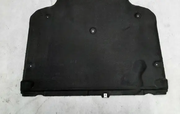Audi A5 Sportback 8TA Engine splash shield/under tray 8W0863822B