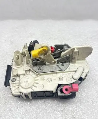 Chrysler Grand Voyager V Front door lock P04589422AF T42KD1478 A2003